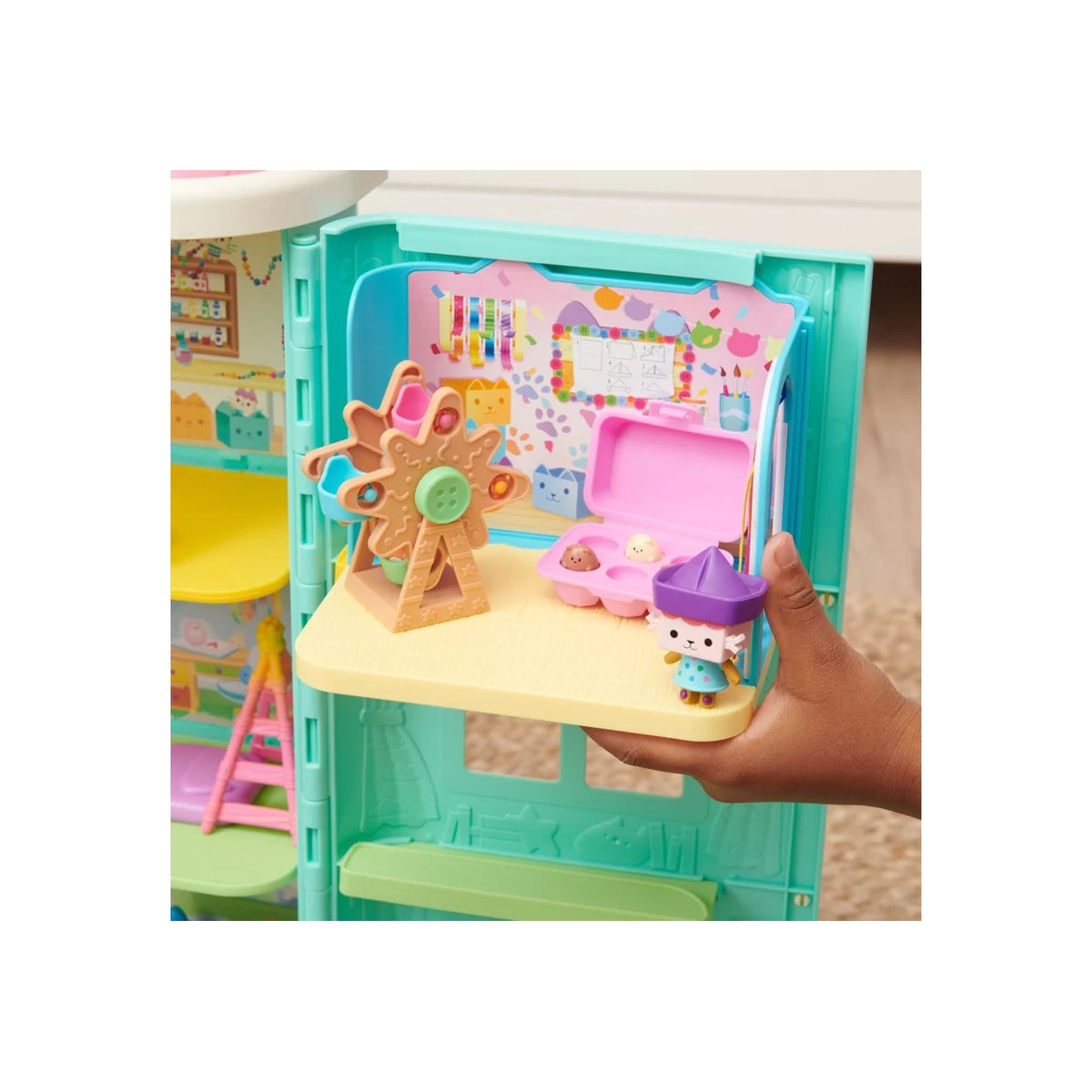 gabby's dollhouse - lo studio d'arte con baby box