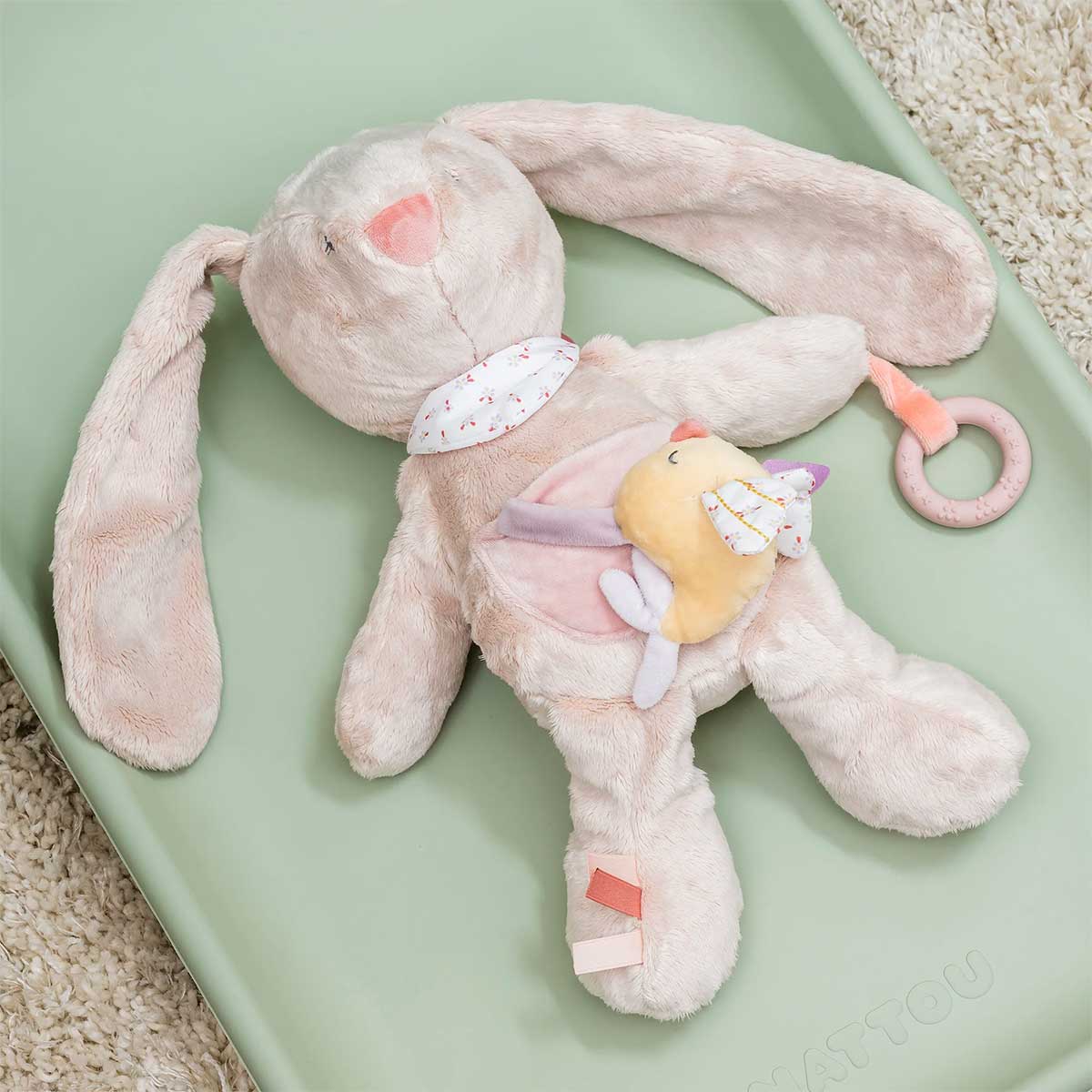 peluche attività pomme la coniglietta - 40cm