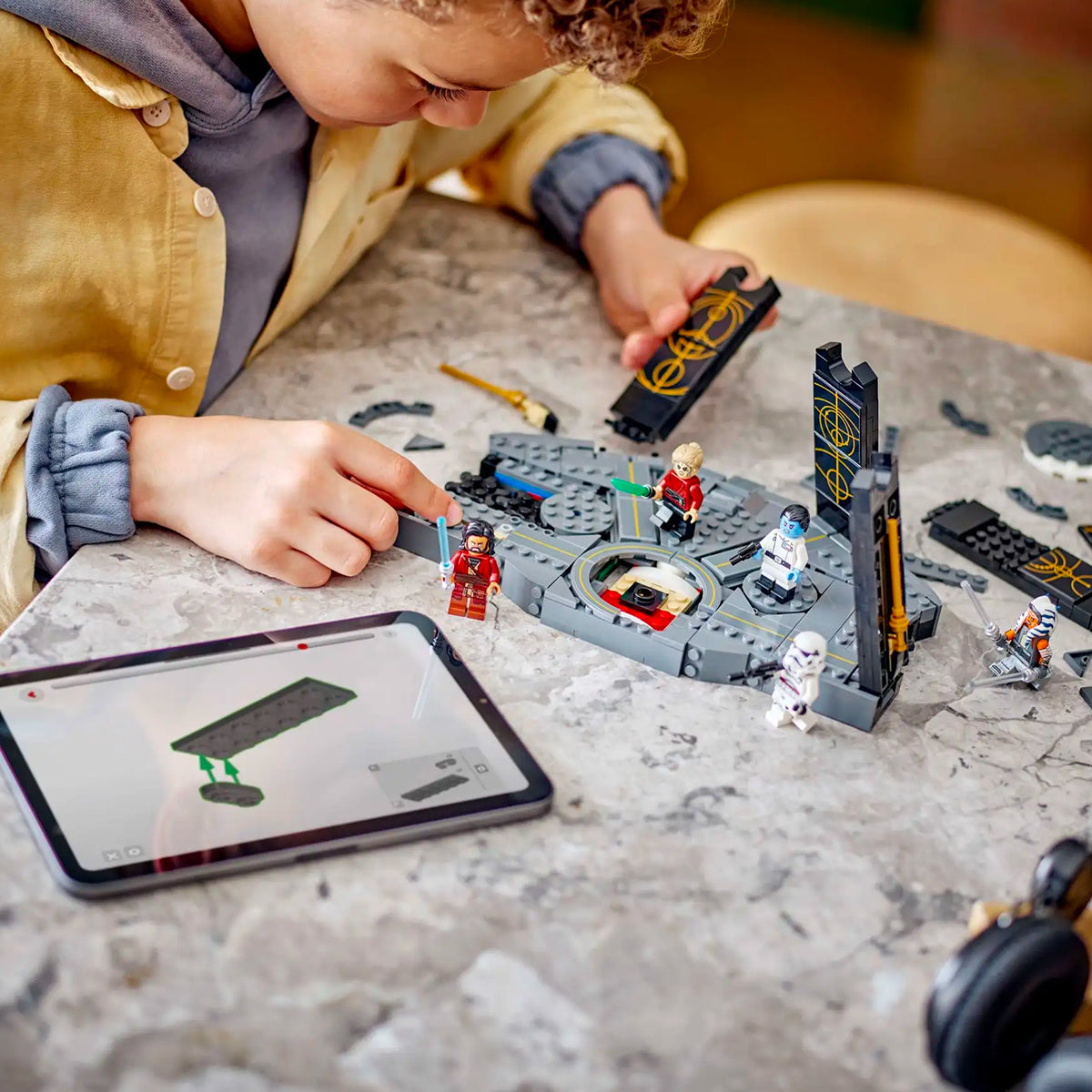LEGO Star Wars 75385 duello su peridea di ahsoka tano