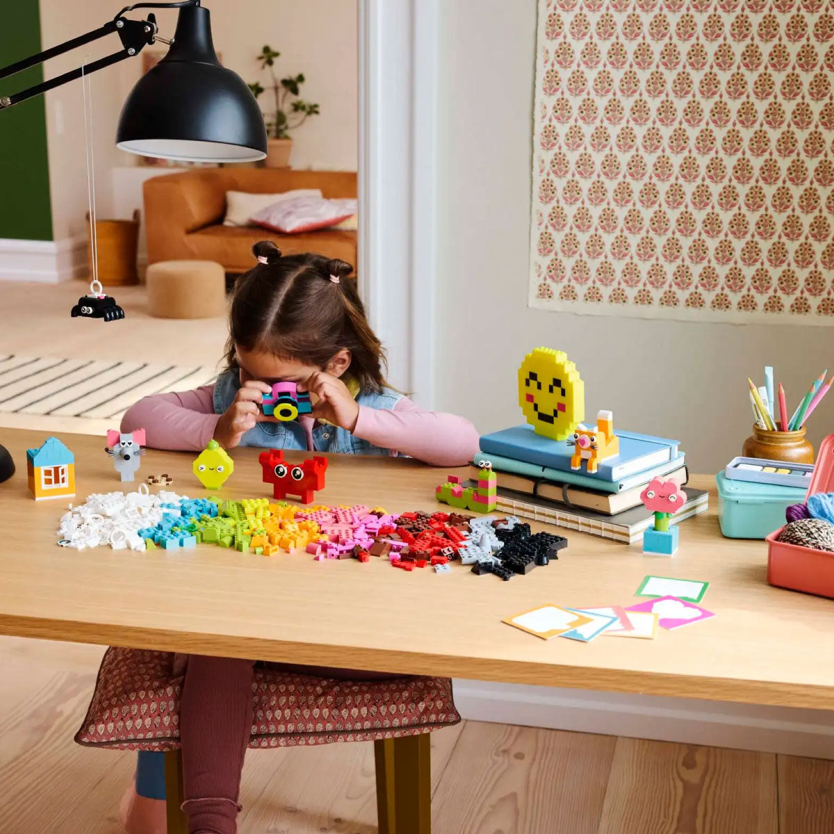 LEGO Classic 11042 scatola della felicità creativa