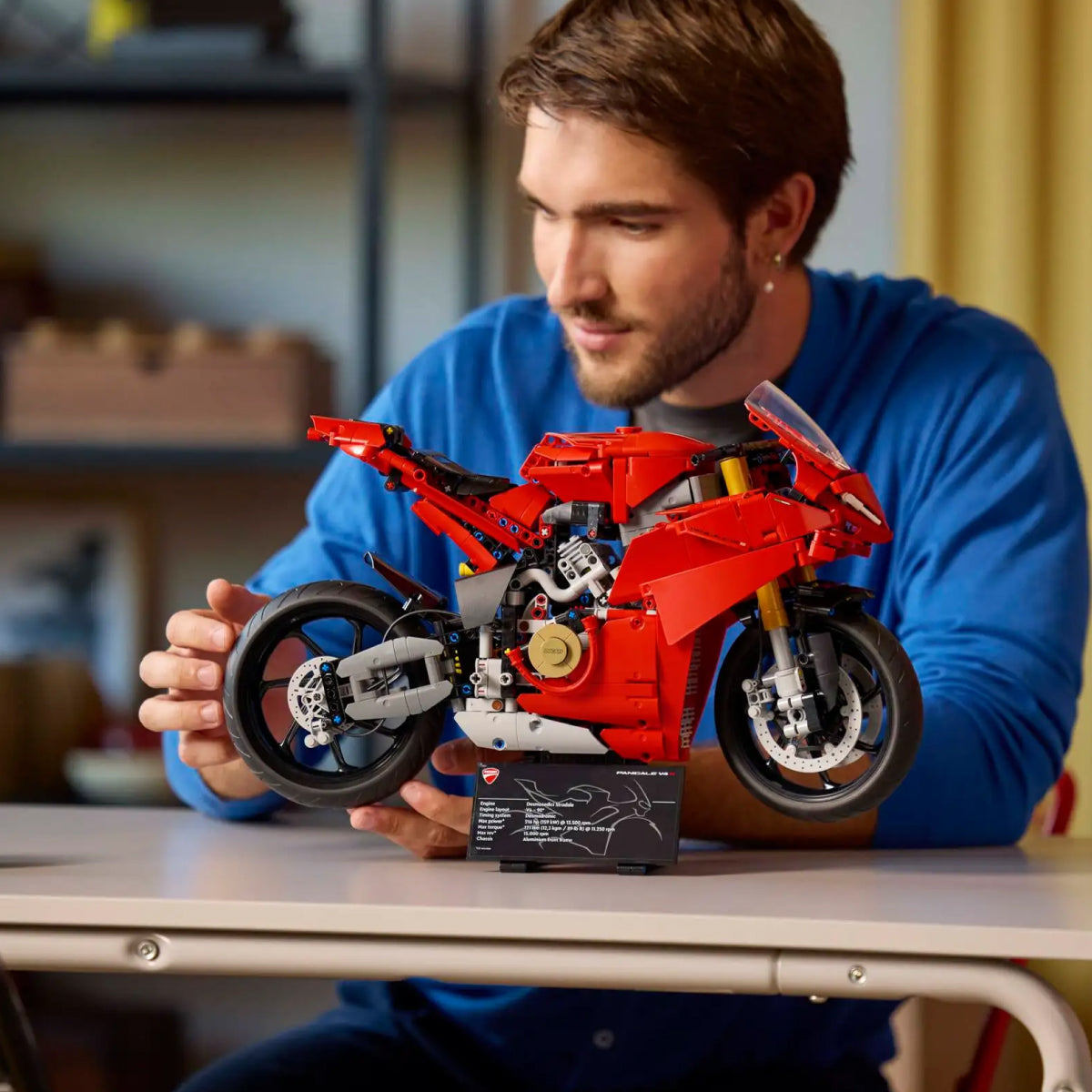 LEGO Technic 42202 motocicletta ducati panigale v4 s
