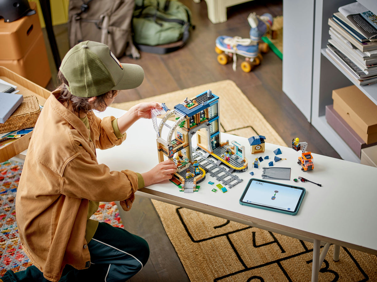 LEGO City 60469 Stazione centrale