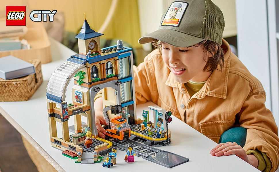 LEGO City 60469 Stazione centrale
