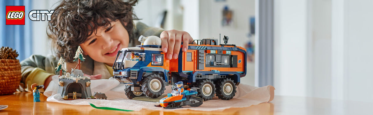 LEGO City 60471 Grande camion artico con laboratorio
