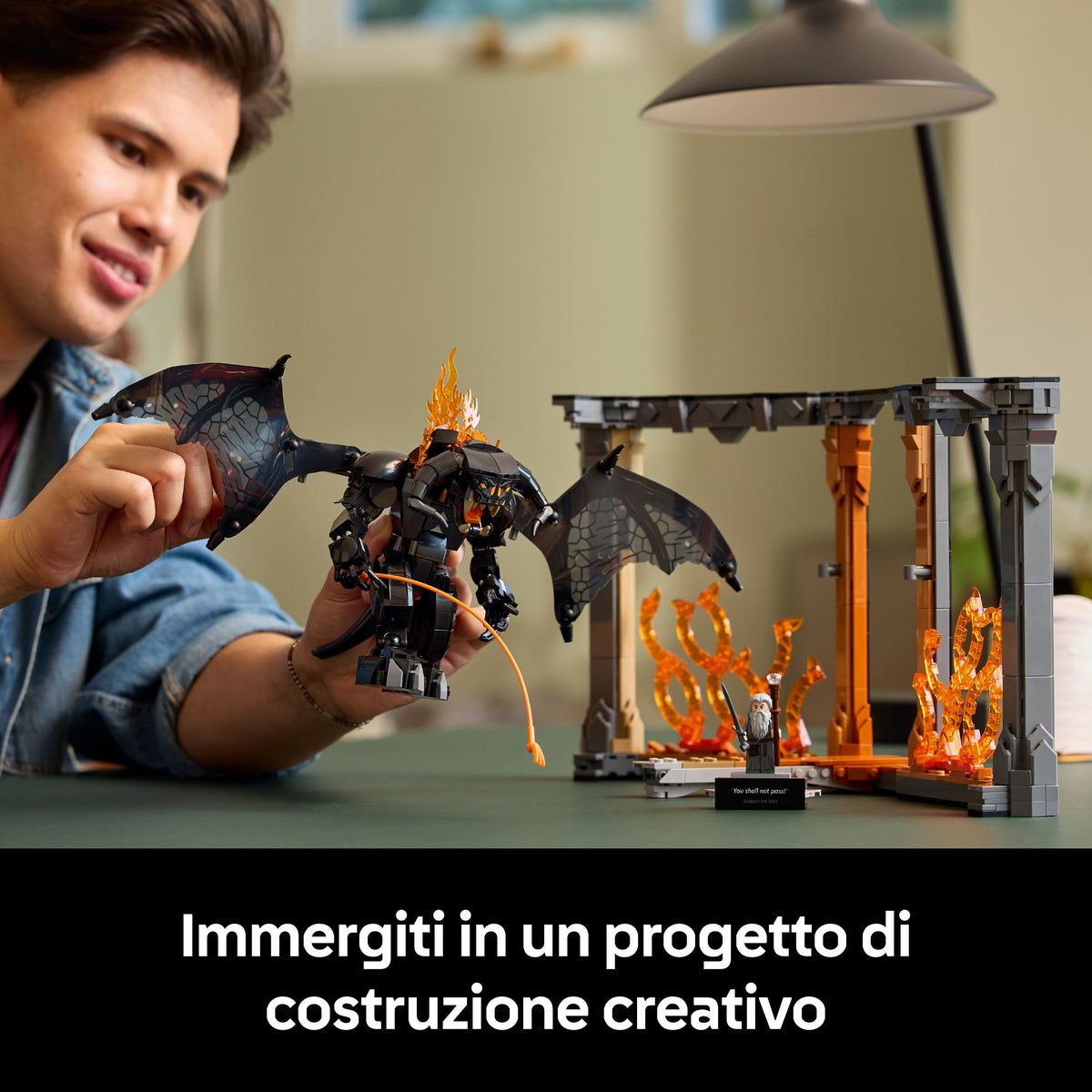 10367 - Il Signore degli Anelli: Book Nook del Balrog™
