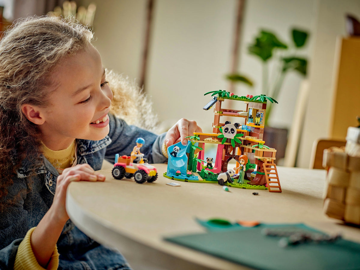 LEGO Friends 42648 Il Santuario dei Panda