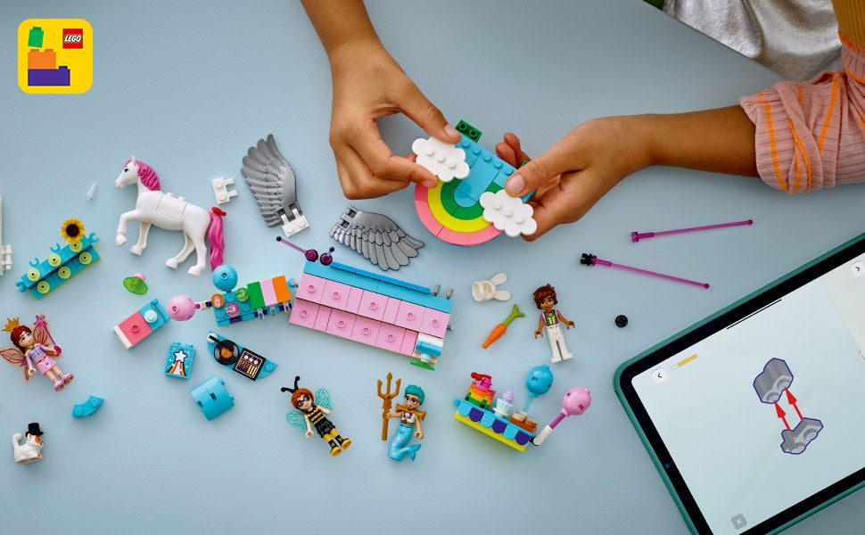 LEGO Friends 42661 Party in costume con unicorno e fatina