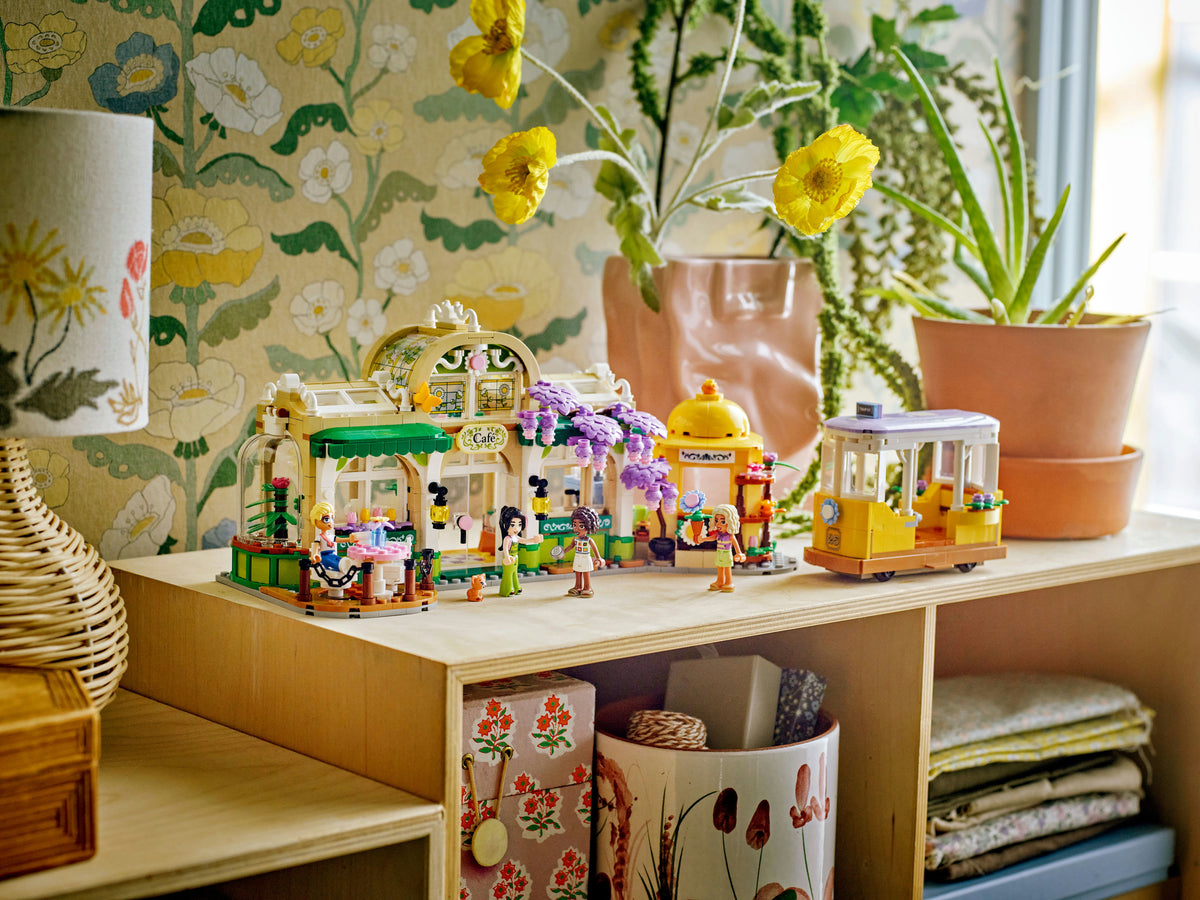42671 - Caffè delle piante e Negozio di fiori