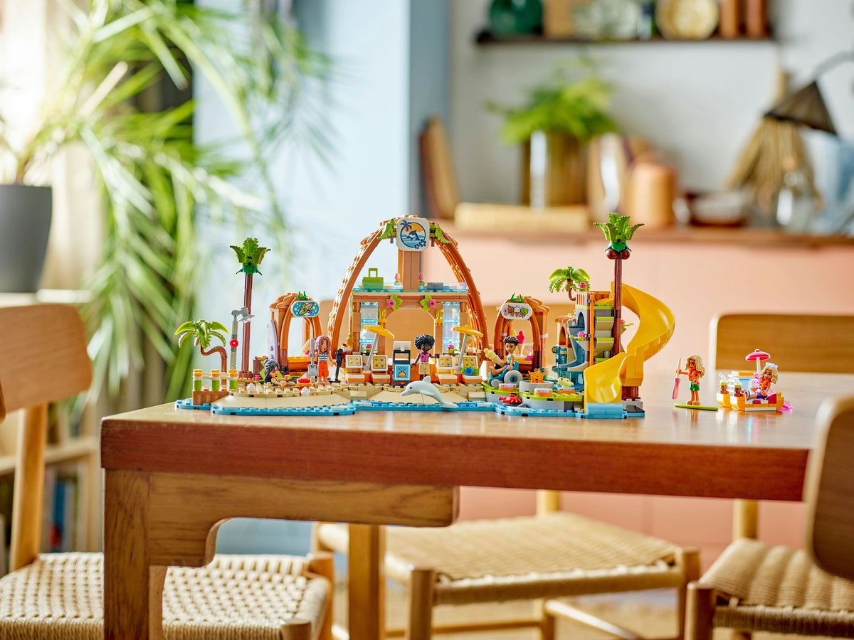 LEGO Friends 42673 Vacanza al Beach Resort