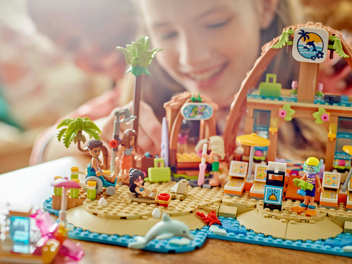 LEGO Friends 42673 Vacanza al Beach Resort