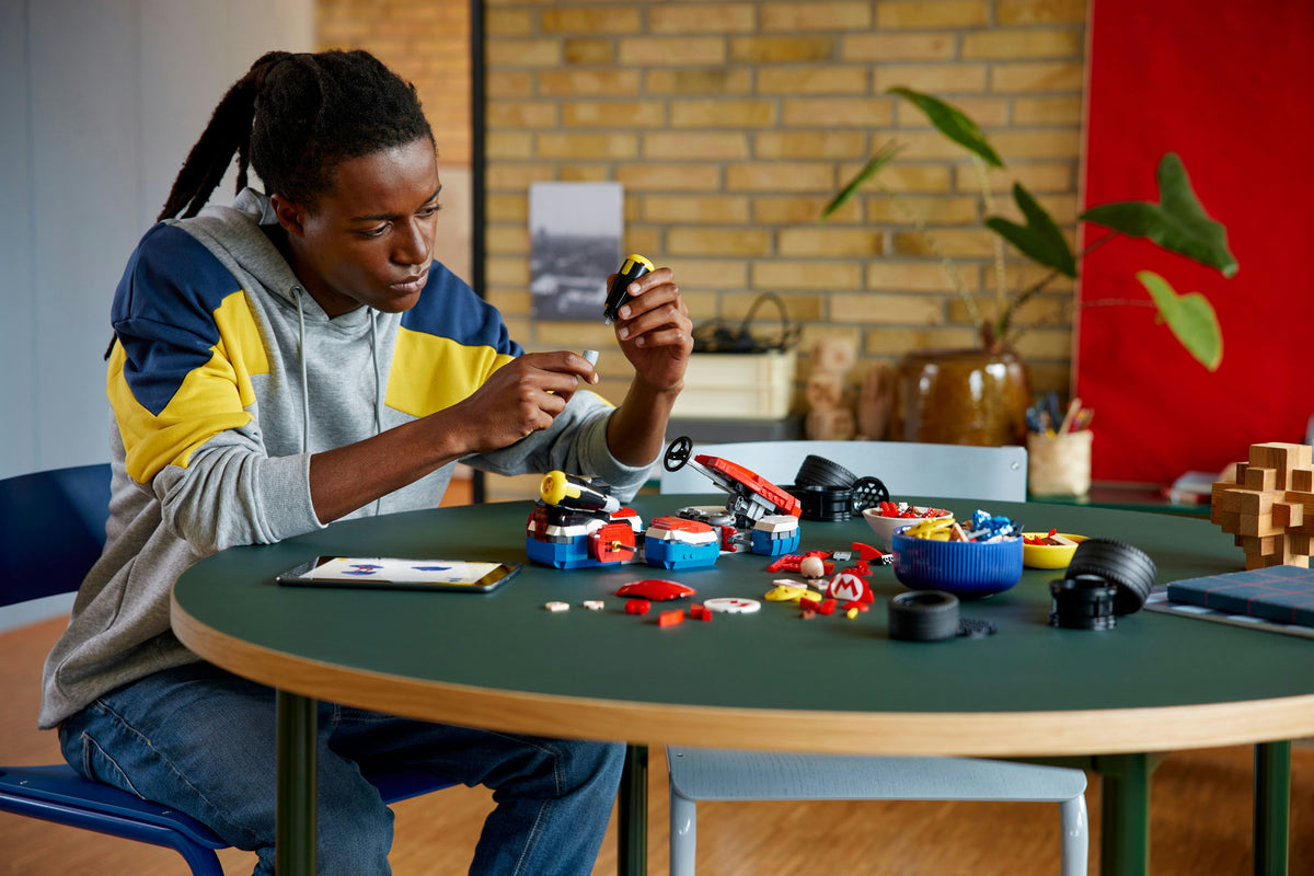 LEGO Super Mario 72037 Mario Kart™: Mario e Kart standard