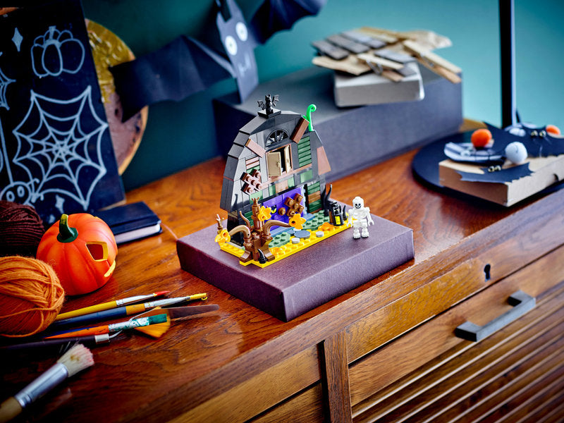 LEGO Icons 40721 granaio di halloween