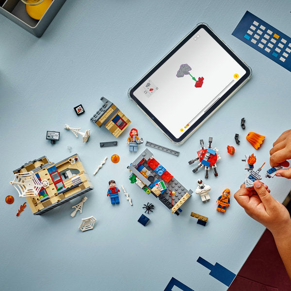 LEGO Super Heroes 76317 appartamento di peter parker