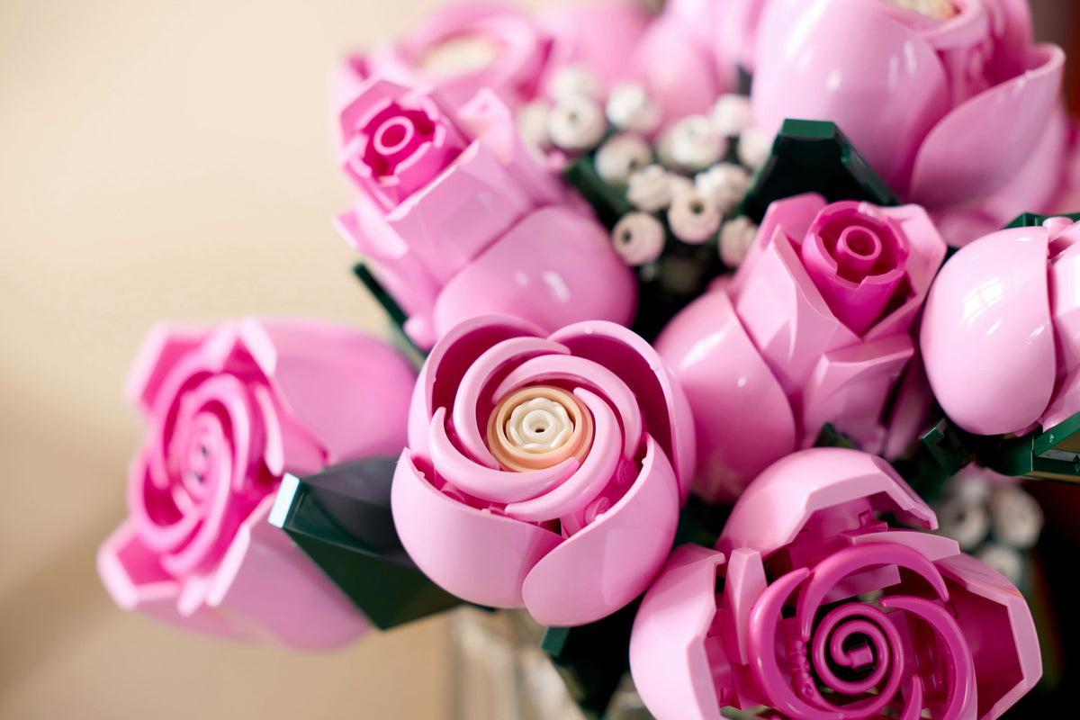 Botanicals 10374 bouquet di rose rosa