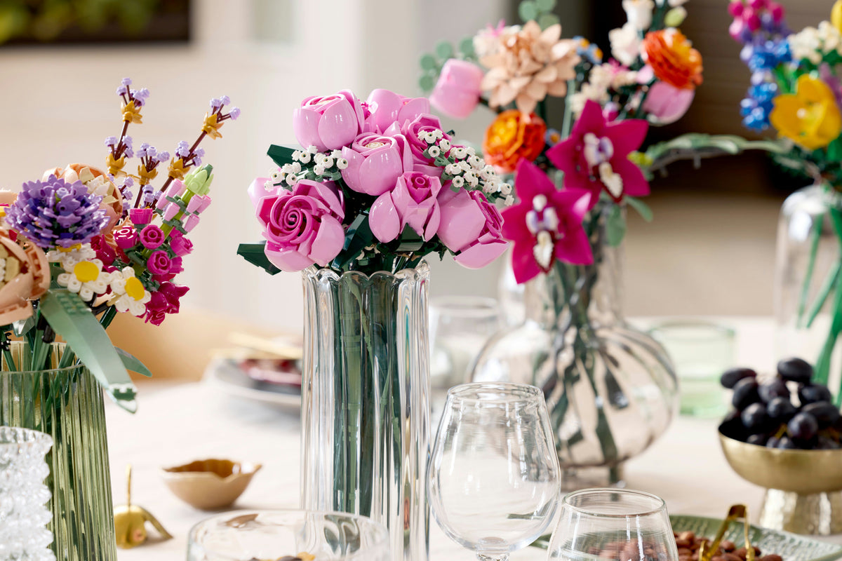 Botanicals 10374 bouquet di rose rosa