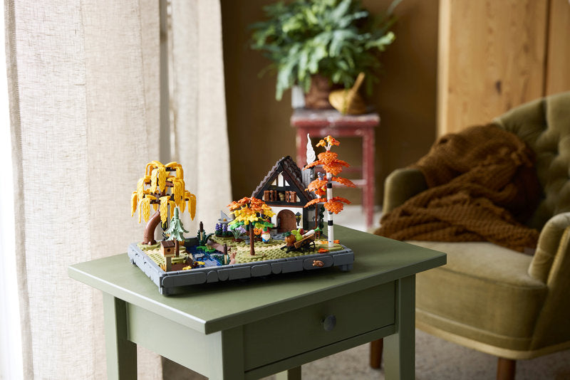 LEGO Icons 11372 giardino autunnale del cottage