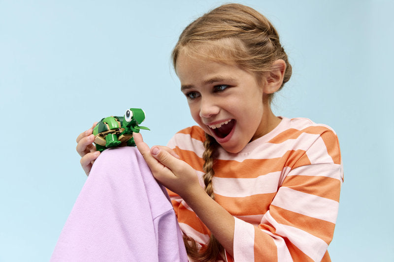 LEGO Creator 31377 tartaruga con fiore di ninfea