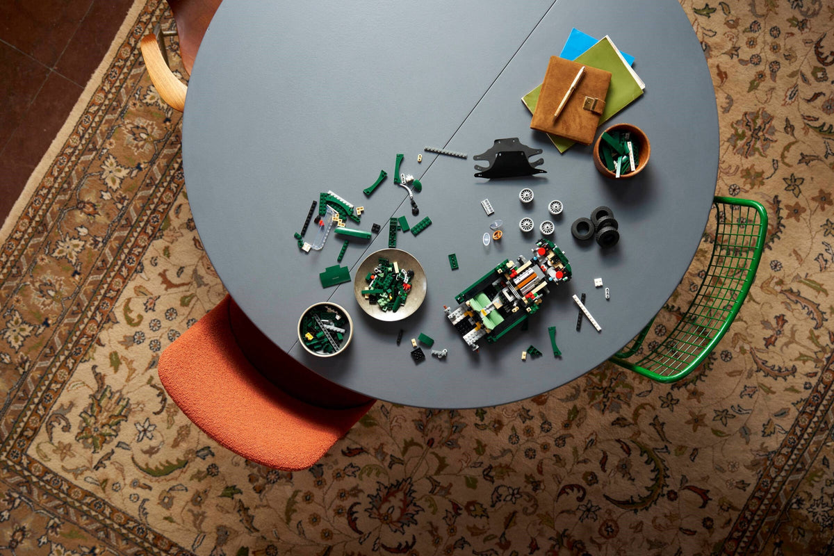 LEGO Icons 11381 -jaguar e-type