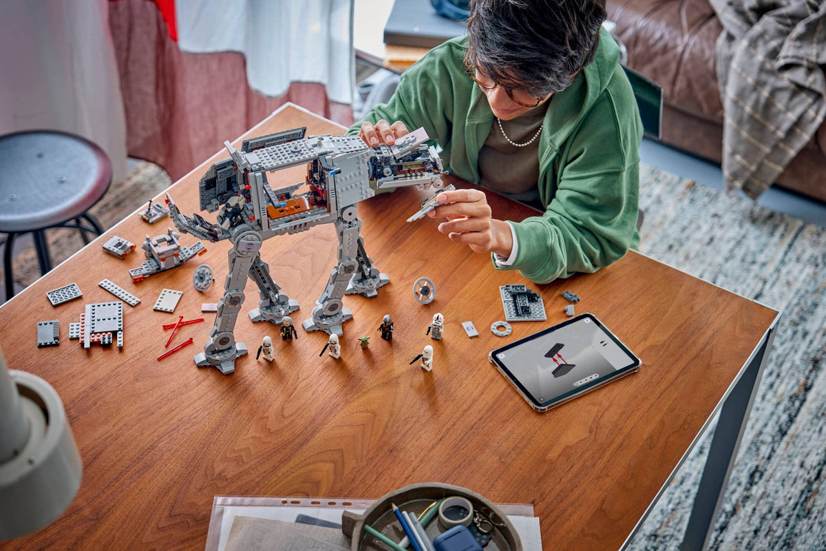 LEGO Star Wars 75454 at-at imperial remnant con int-4